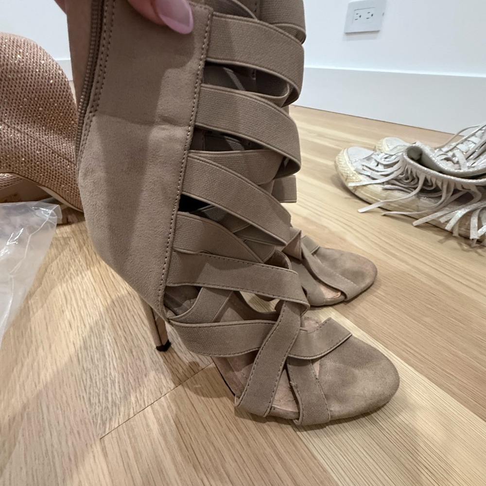 Elegant Tan Women's Heeled Sandals